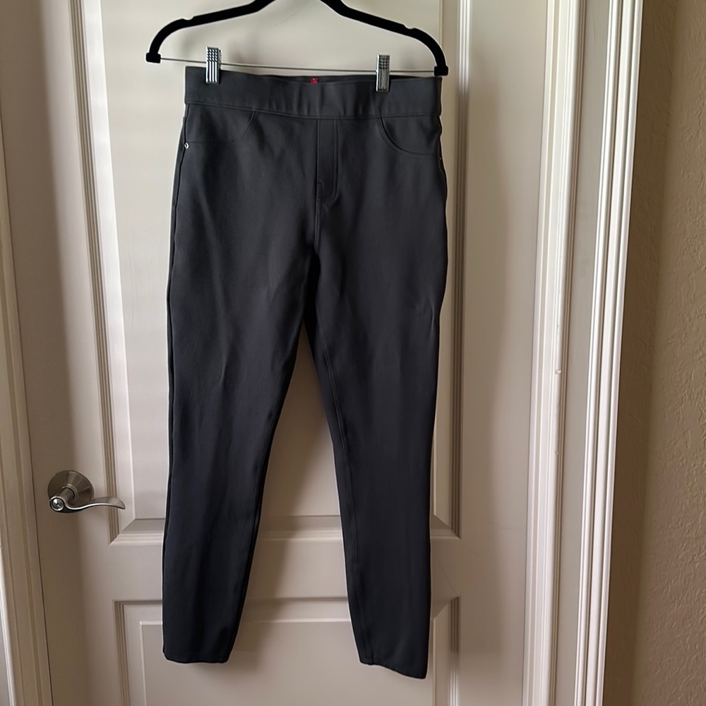 NWOT Spanx On-the-Go Ankle Slim Straight Pant